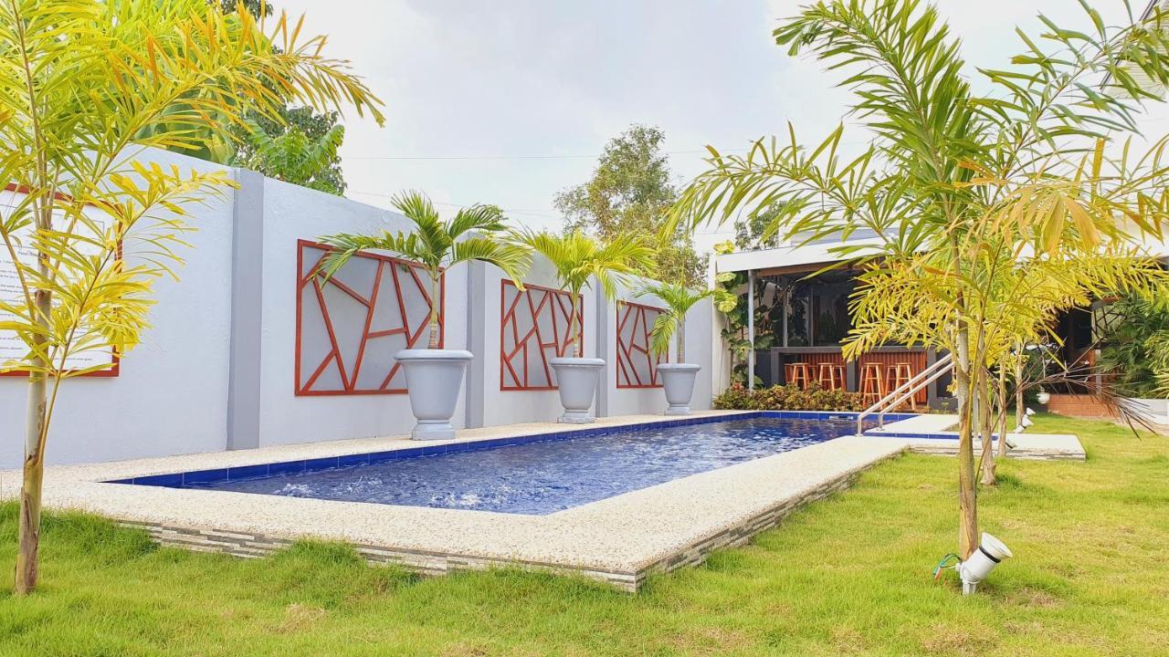 Sapphire Boutique Resort 팡라오 외부 사진